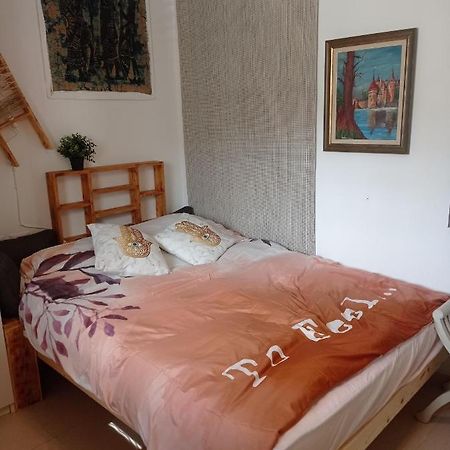 New! Great Location! Vibrant Downtown, Talpiot Market, Flea Market, Carmel Beach, Close To Everywhere Apartment Haifa Ngoại thất bức ảnh